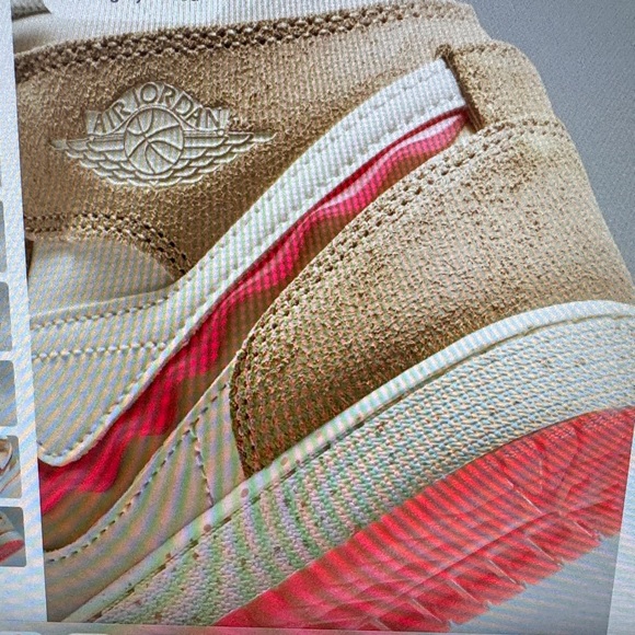 Nike Jordan 1 Mid SE - Picture 7 of 7